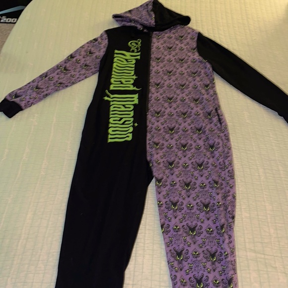 Disney Other - Disney Haunted Mansion Onsie